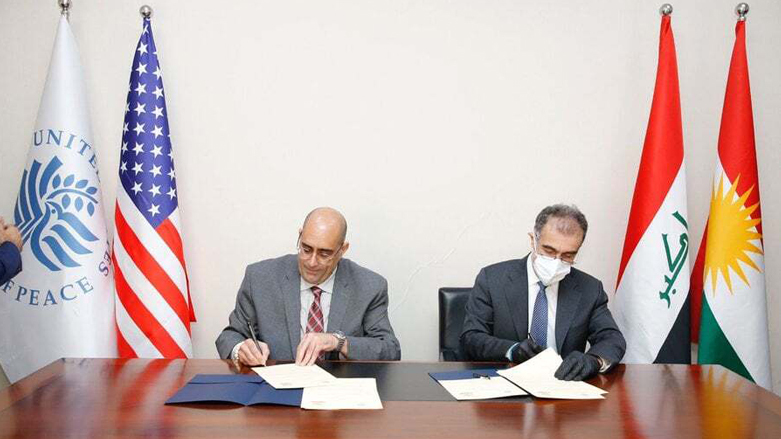 USIP and DFR signing MoU. Oct. 5, 2021, (Photo: Dr. Elie Abouaoun FB account)